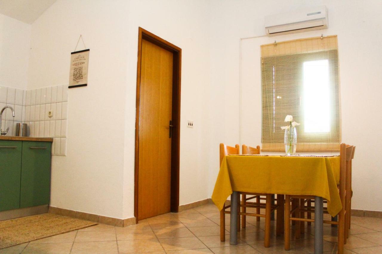 Apartment 20 Светі Филип-і-Яков Екстер'єр фото
